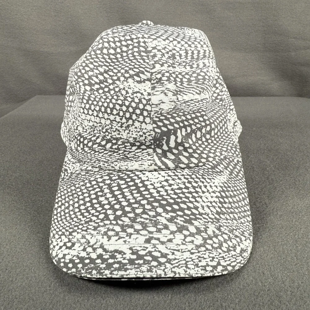Lululemon Days Shade Water-Repellent Ball Cap‎ Mens Snakeskin Strapback Outdoor